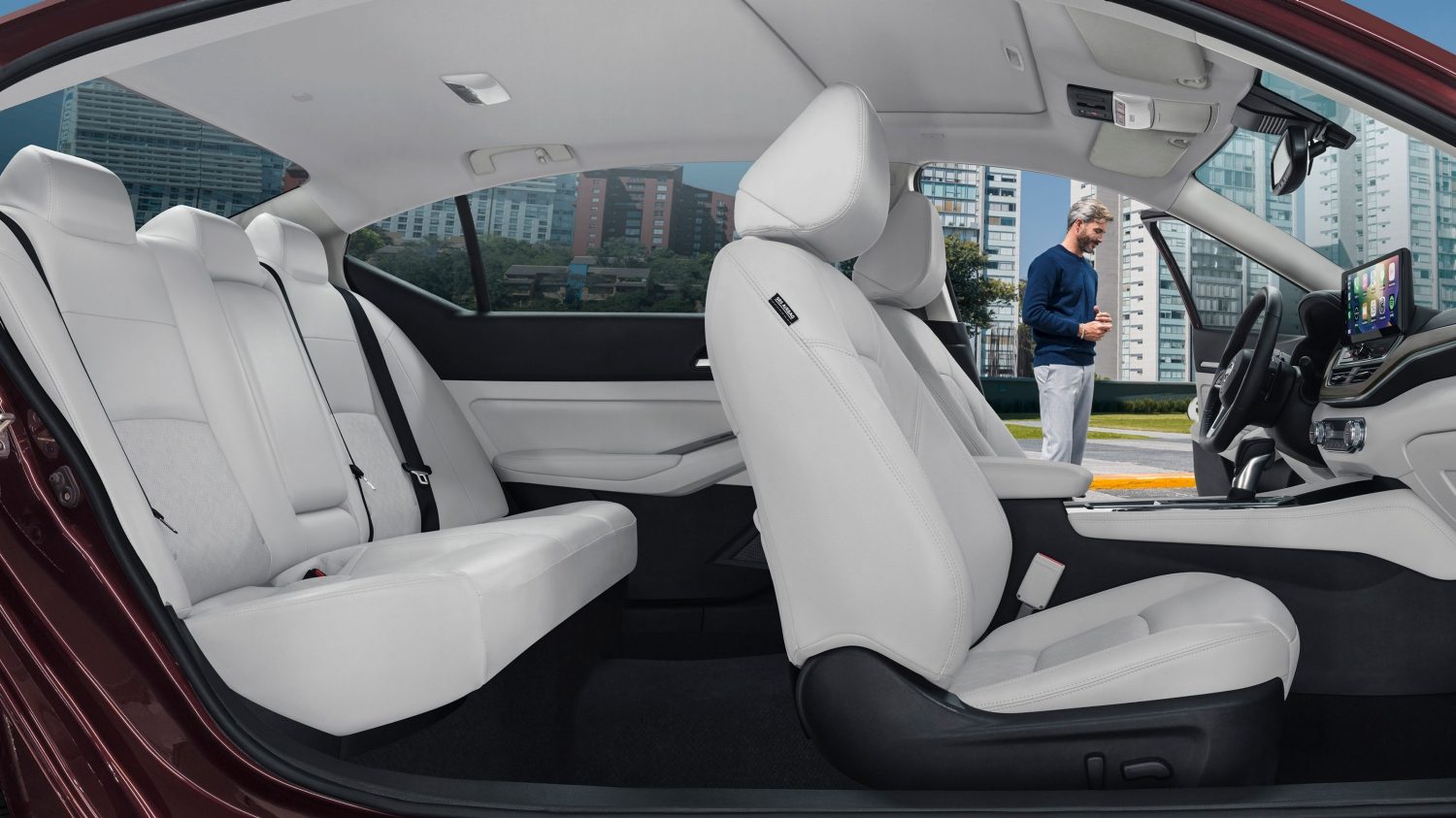 Nissan Altima 2024