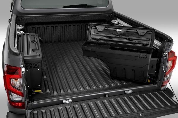 Caja de herramientas creada para Nissan Frontier PRO-4X 2023