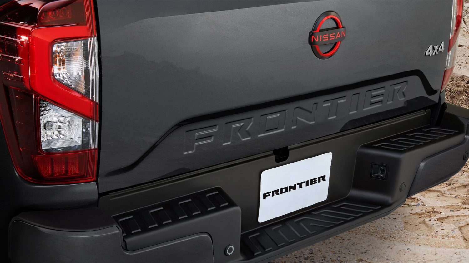 Nissan Frontier PRO-4X 2025