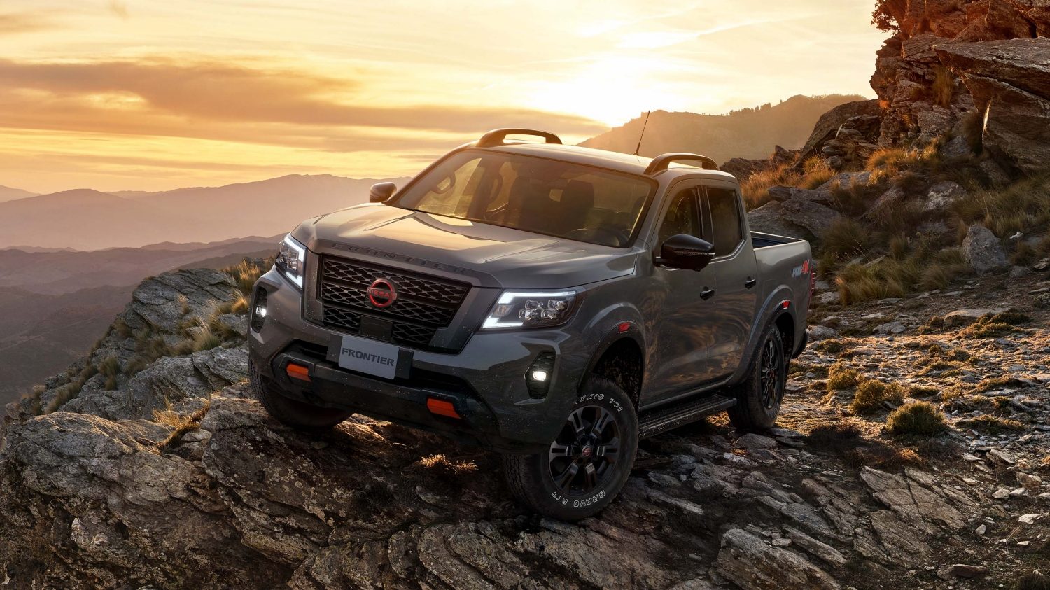 Nissan Frontier PRO-4X 2025