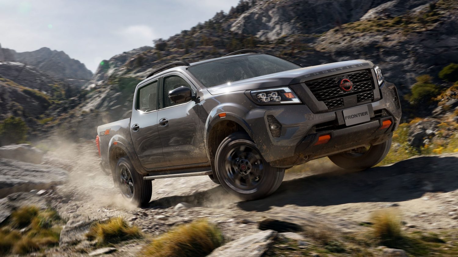 Nissan Frontier PRO-4X 2025