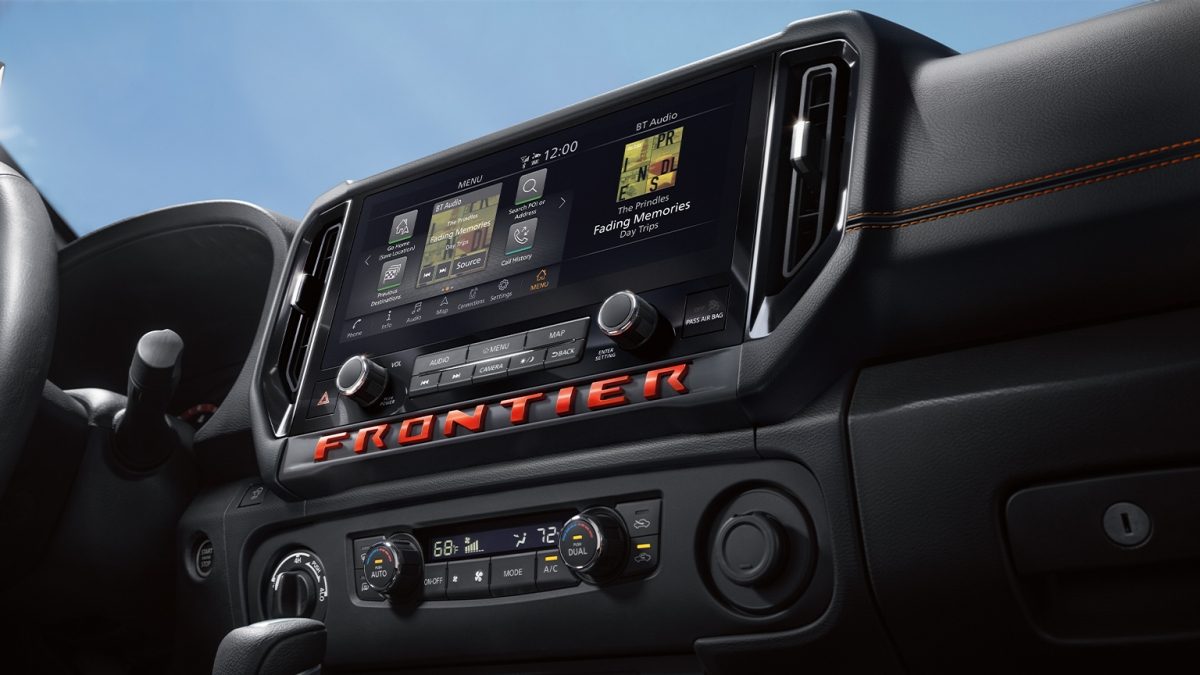 Nissan Frontier V6 PRO-4X 2025 con Monitor Touchscreen a color de 12.3