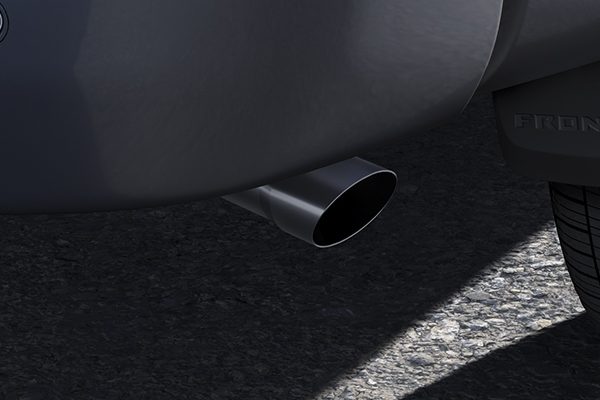 Accesorio de Escape negro para Nissan Frontier V6 PRO-4X 2026