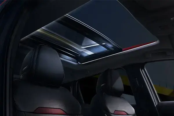 iluminación de Techo panorámico para nuevo Nissan Kicks 2025