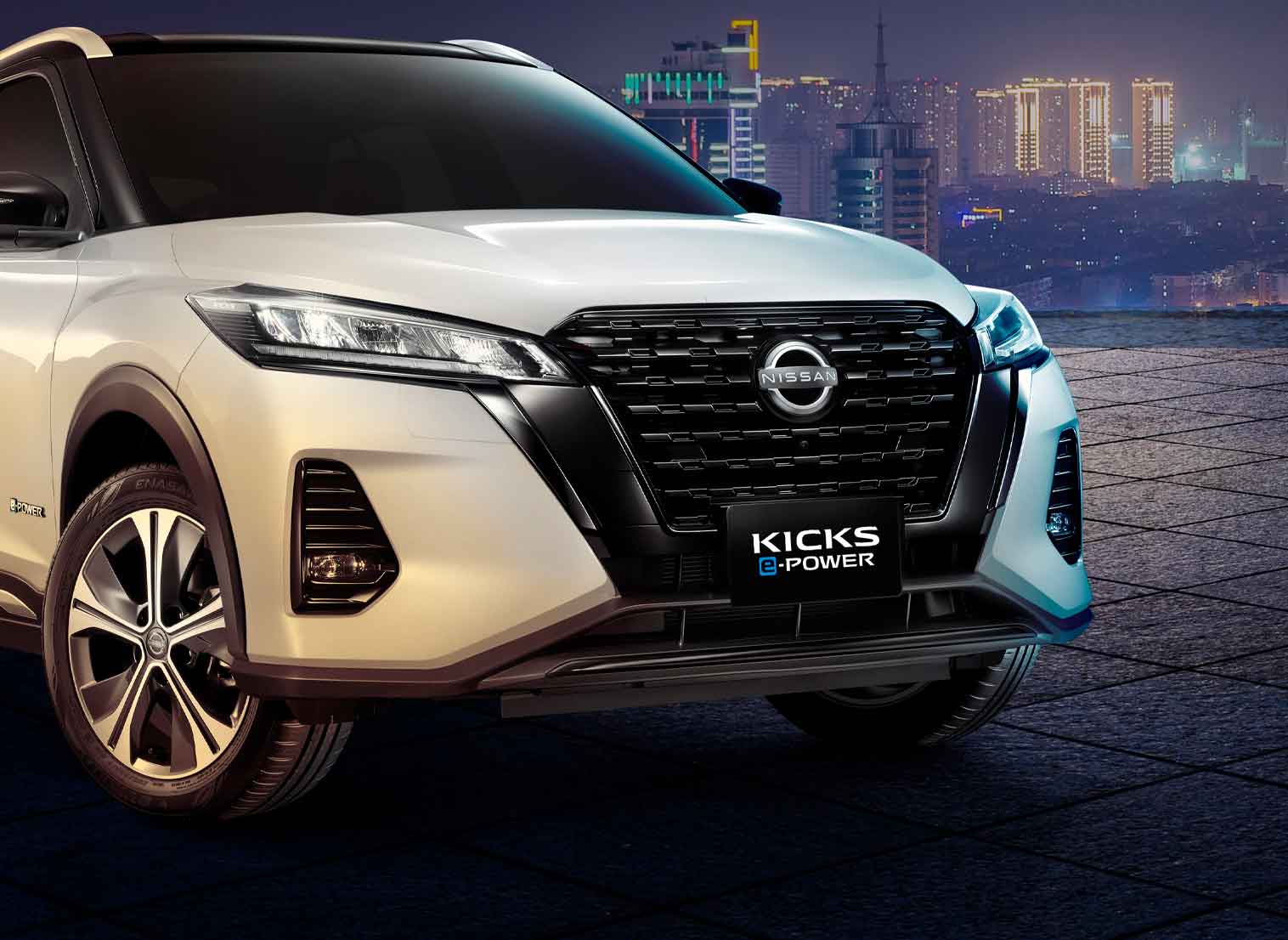 Nuevo Nissan Kicks e-POWER vista frontal parrilla