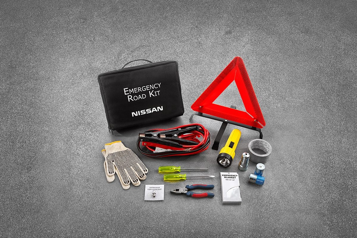 Nissan March 2023 Kit de Emergencia