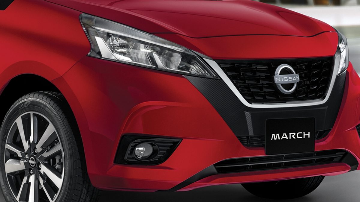 Detalle de los faros Signature Lamps de Nissan March que amplifican la visión en el camino