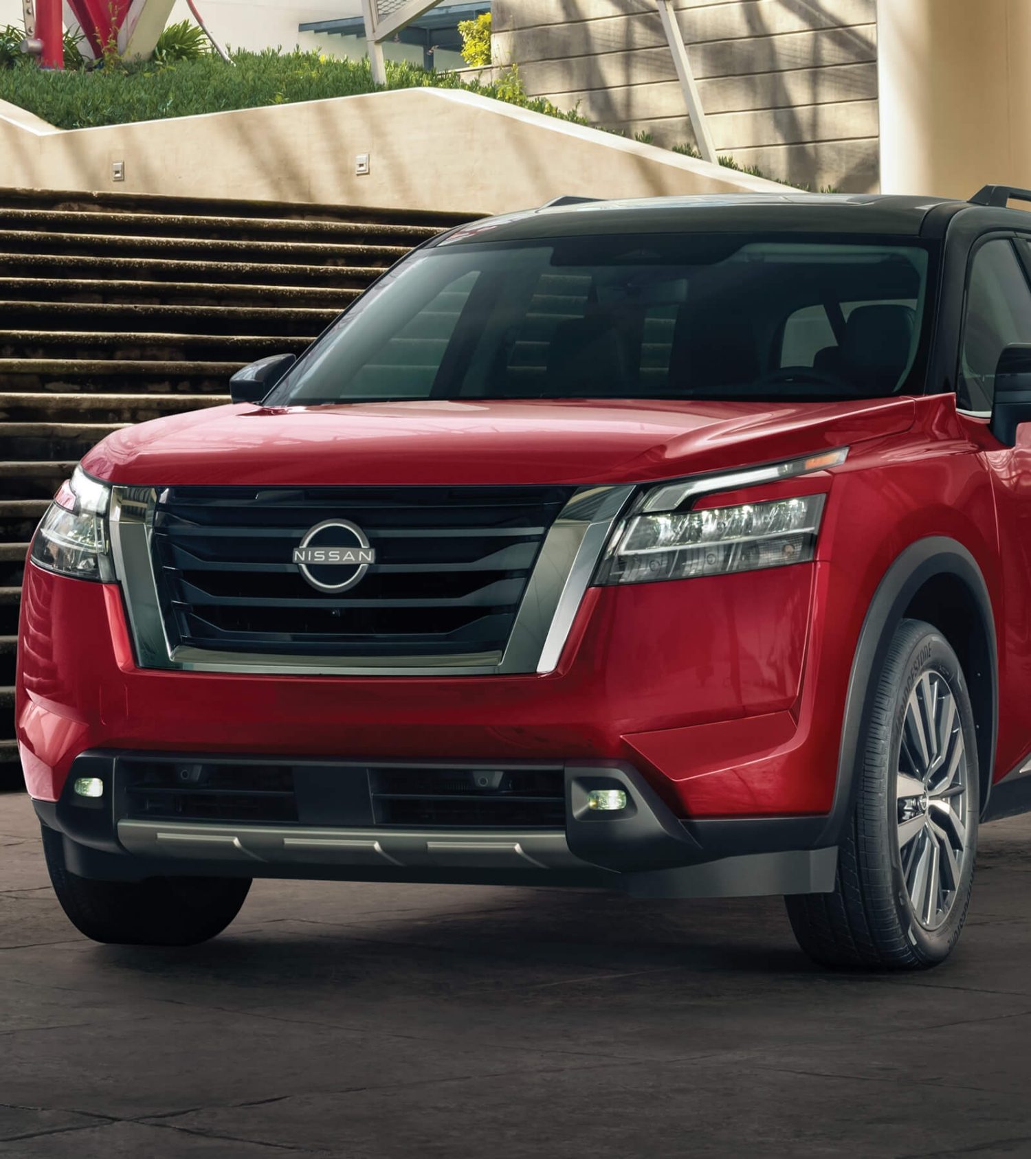 Nissan Pathfinder 2023 exterior frente