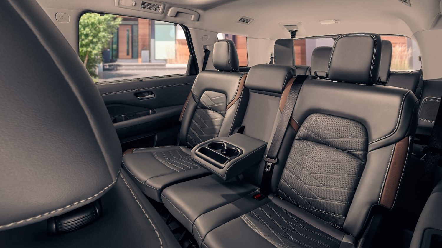 Nissan Pathfinder 2023 interior diseño