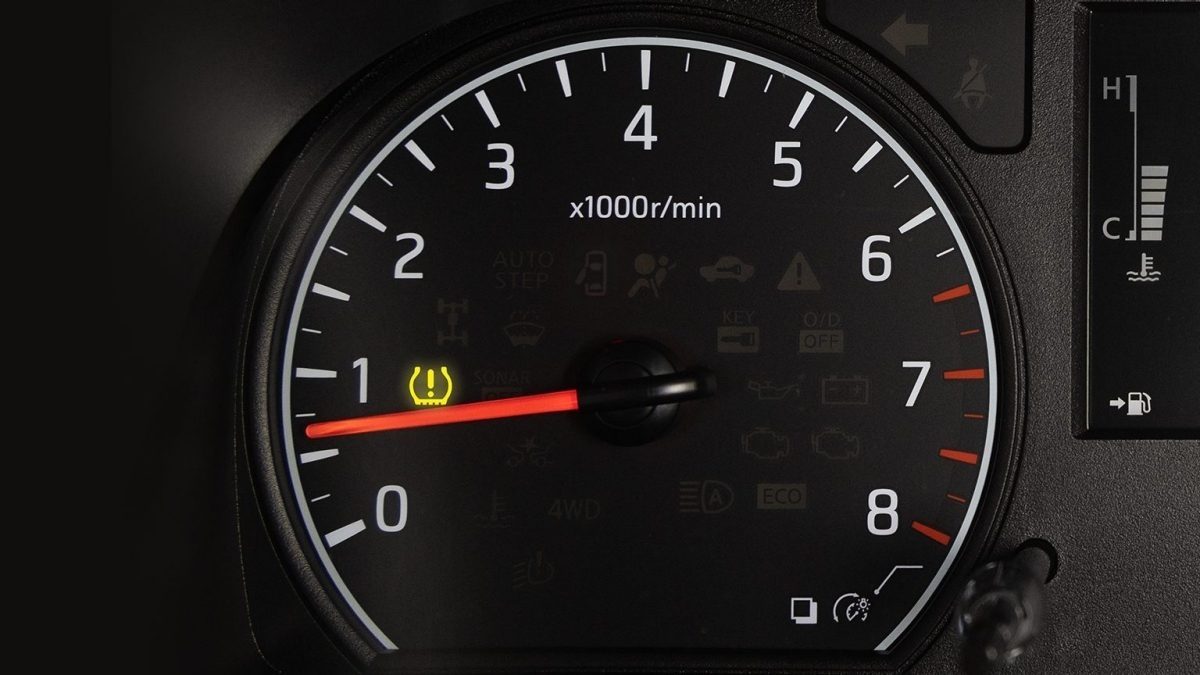 Nissan urvan con 2026 Sistema TPMS