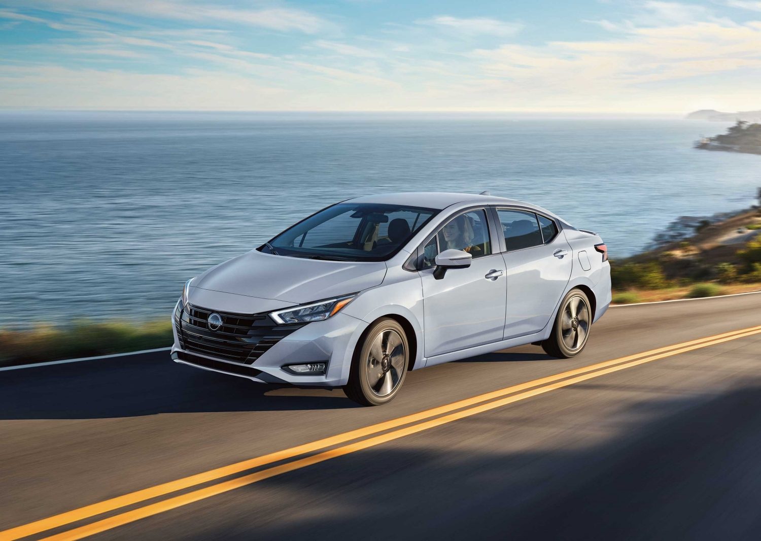 Nissan Versa S+ 2023 Manual