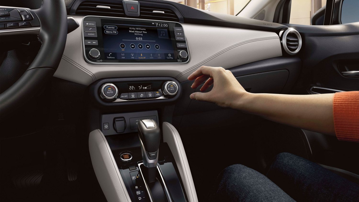 Nissan Versa 2025 con aire acondicionado