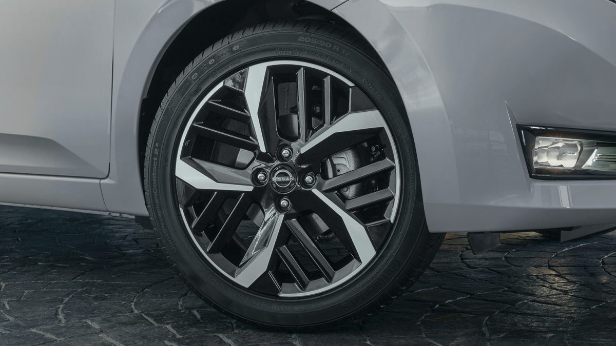 Rines del Nuevo Nissan Versa 2025