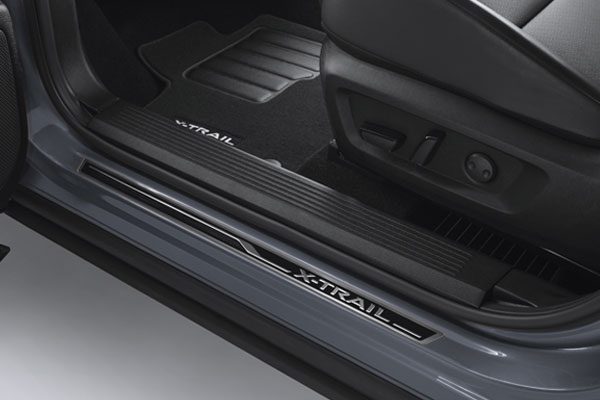 Accesorio de Estribos de Puerta para Nissan X-Trail 2025