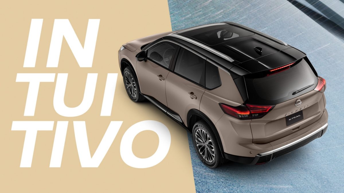Detalle frontal del volante de Nissan X-Trail 2026 con controles de audio, Control Crucero Inteligente, manos libres, ProPilot Assist y Monitor Avanzado de Asistencia para el Conductor de 12.3 pulgadas