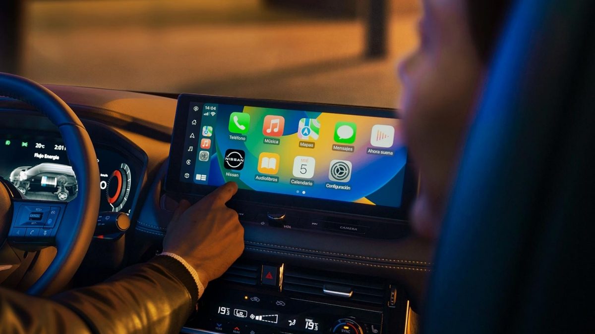 SUV Nissan X-Trail e-POWER 2026 con NissanConnect