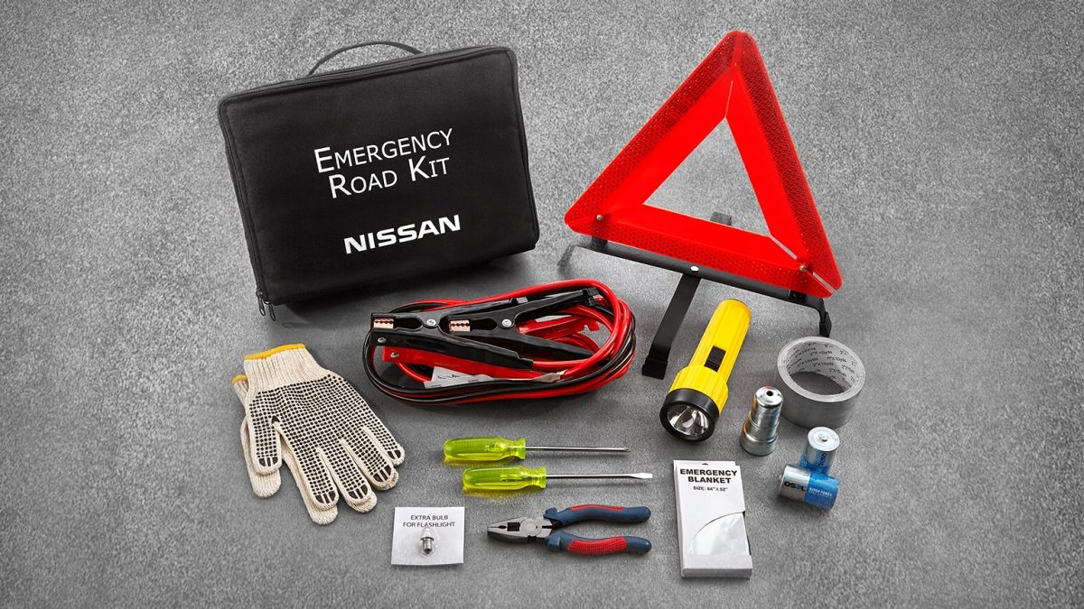 Nuevo Nissan Z 2023 accesorio kit de emergencia completo