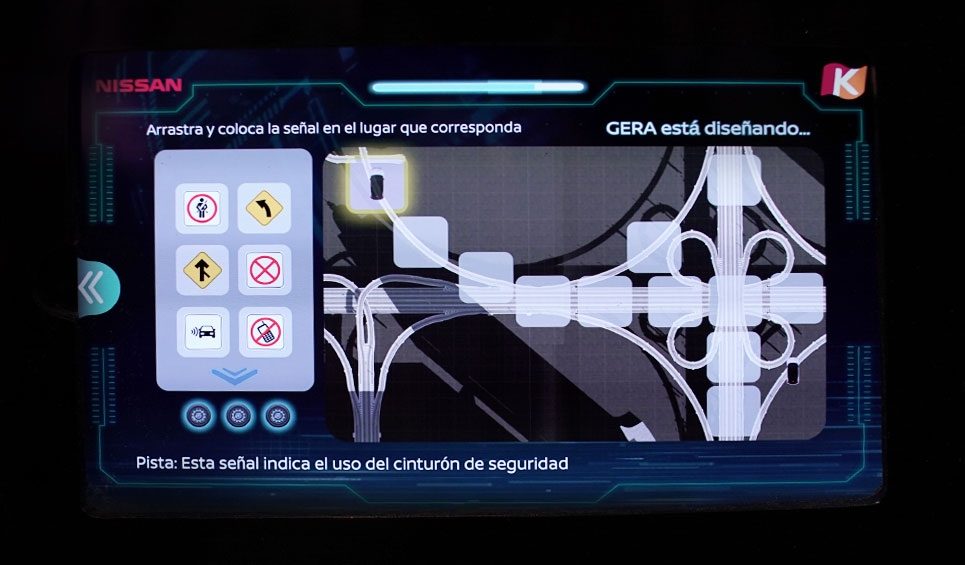 Actividad diseño de trayecto con señalética vial Nissan