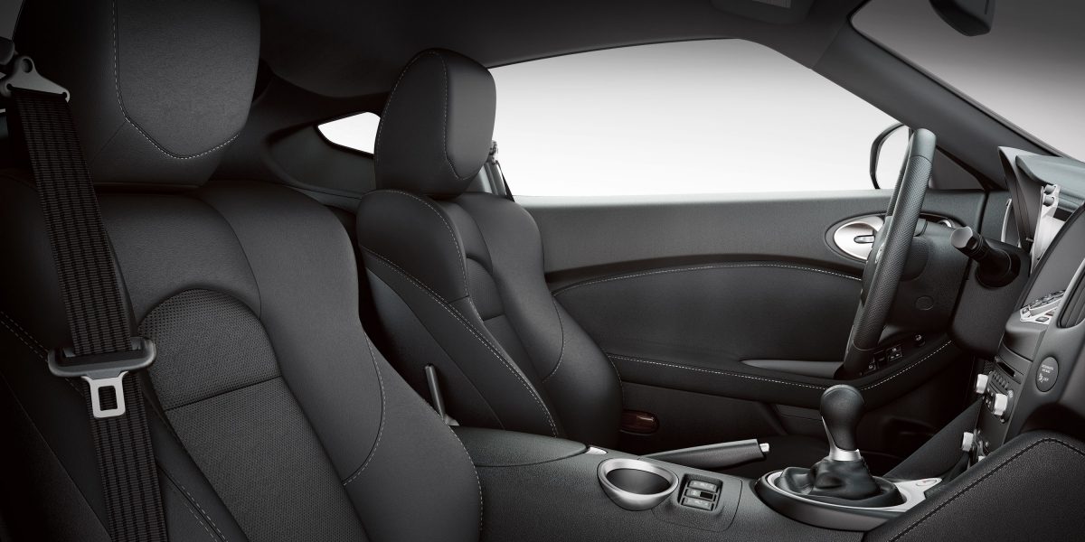 Nissan 370Z Coupe Black Leather