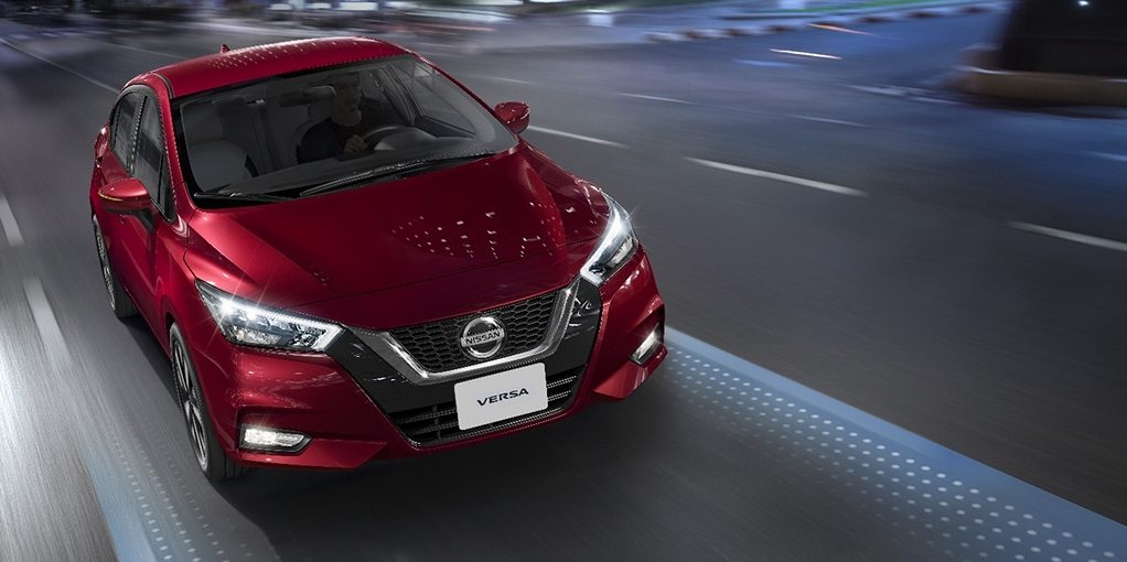 Nissan Versa - Intelligent Mobility Alerta de Punto Ciego (BSW)